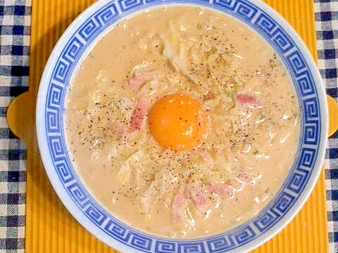 カルボナーラ味噌ラーメン♪